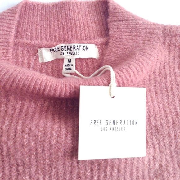 Free Generation Bell Sleeve Sweater New Size Medium - Picture 4 of 7